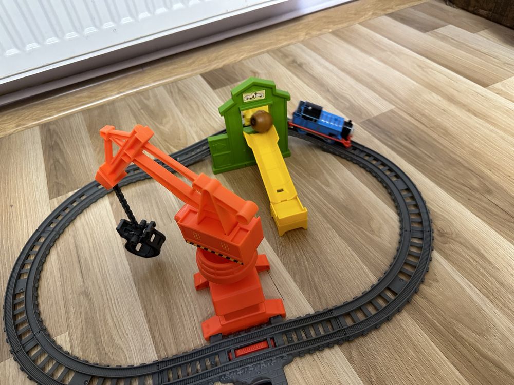 Trenuletul Thomas pe sine
