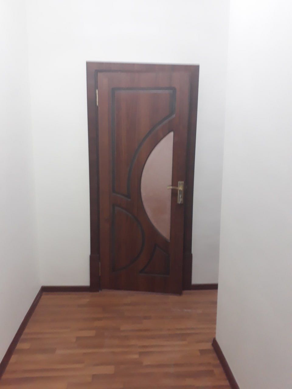 Квартира сотилади 3 хонали