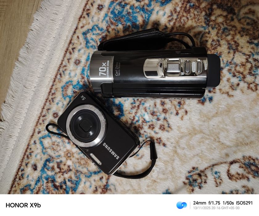 Продам камеры сони и самсунг