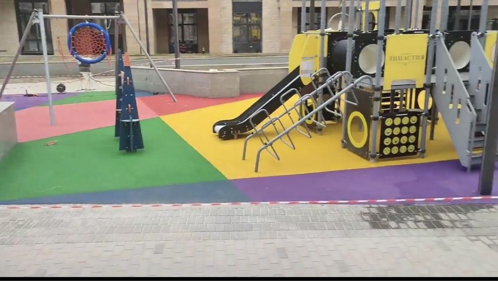 Резиновое покрытие  тартановое покрытие