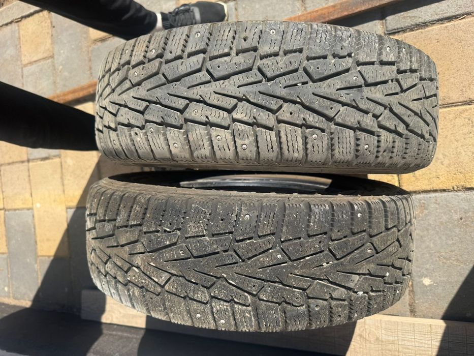 Продам зимние шины 185/65 R15