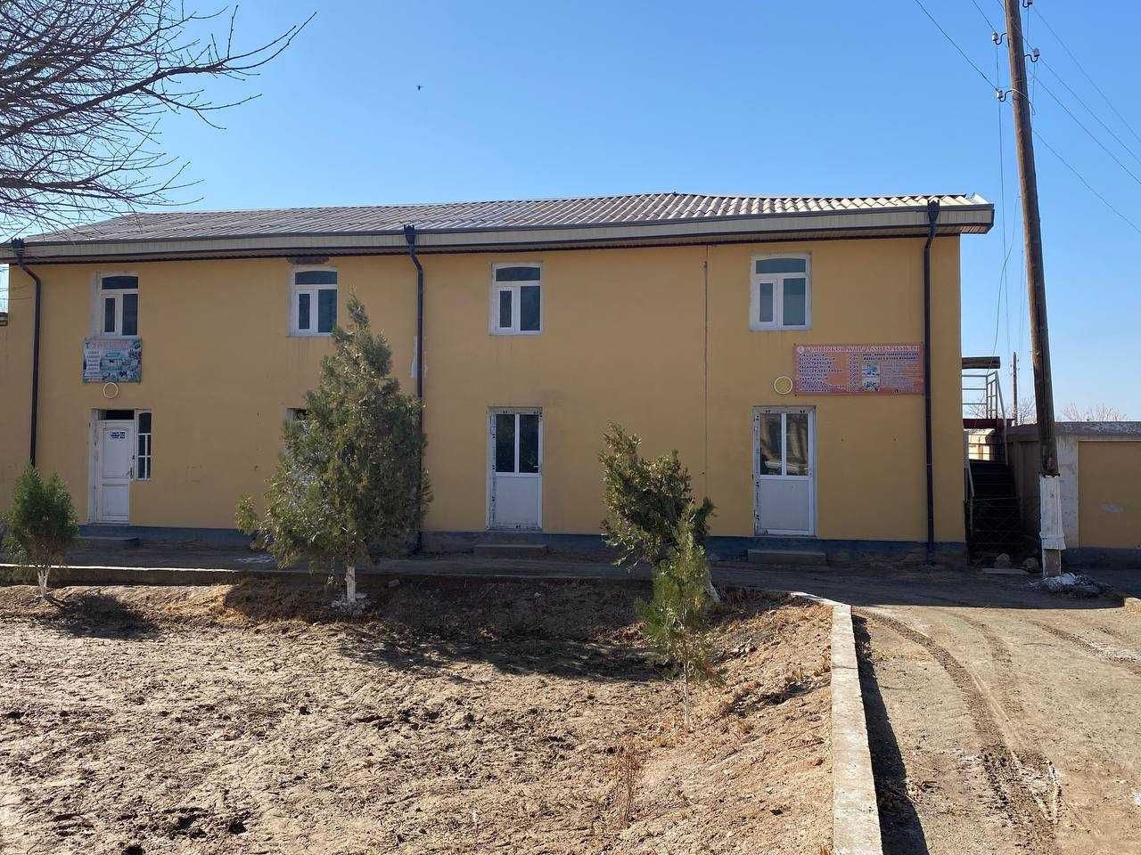 Maxalla guzari binosi bo`lib-bo`lib to`lash sharti asosida sotilmoqda