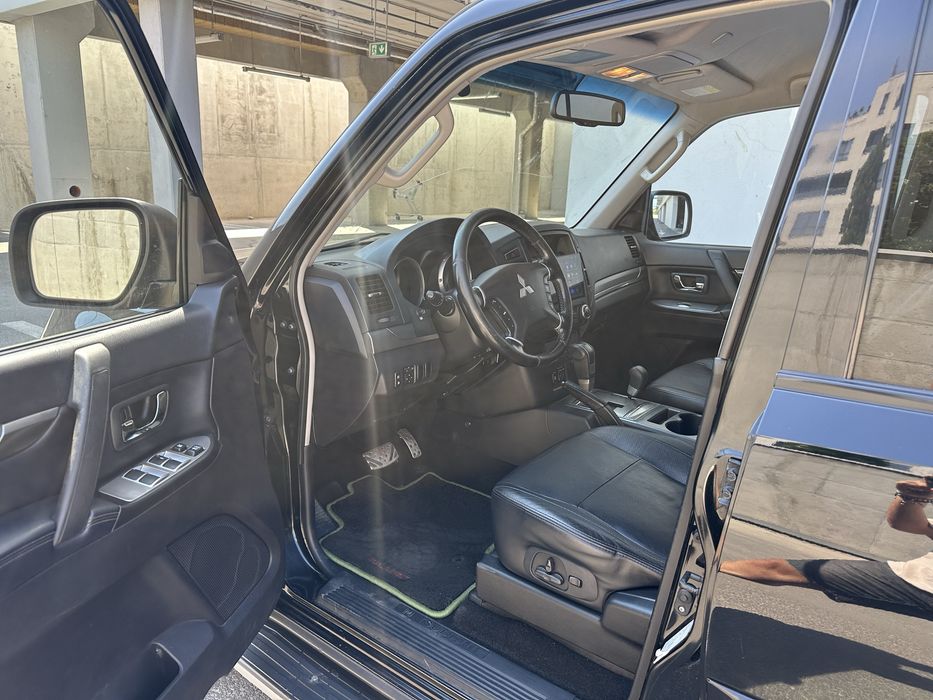 Mitsubishi Pajero 3.2 Turbo Diesel/Stare excelenta/navi/Camera/impecab