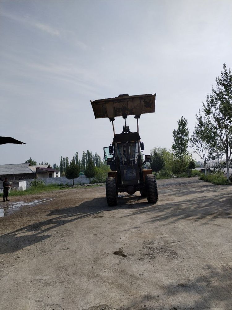 Погрузчик 1.8 куб 2019 12минг моточас