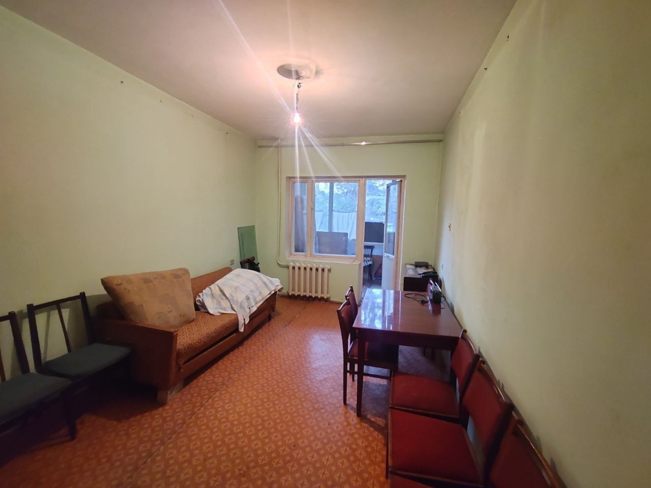 Юнусабад 17 квартал 2 (58²) 1 этаж продаётся квартира