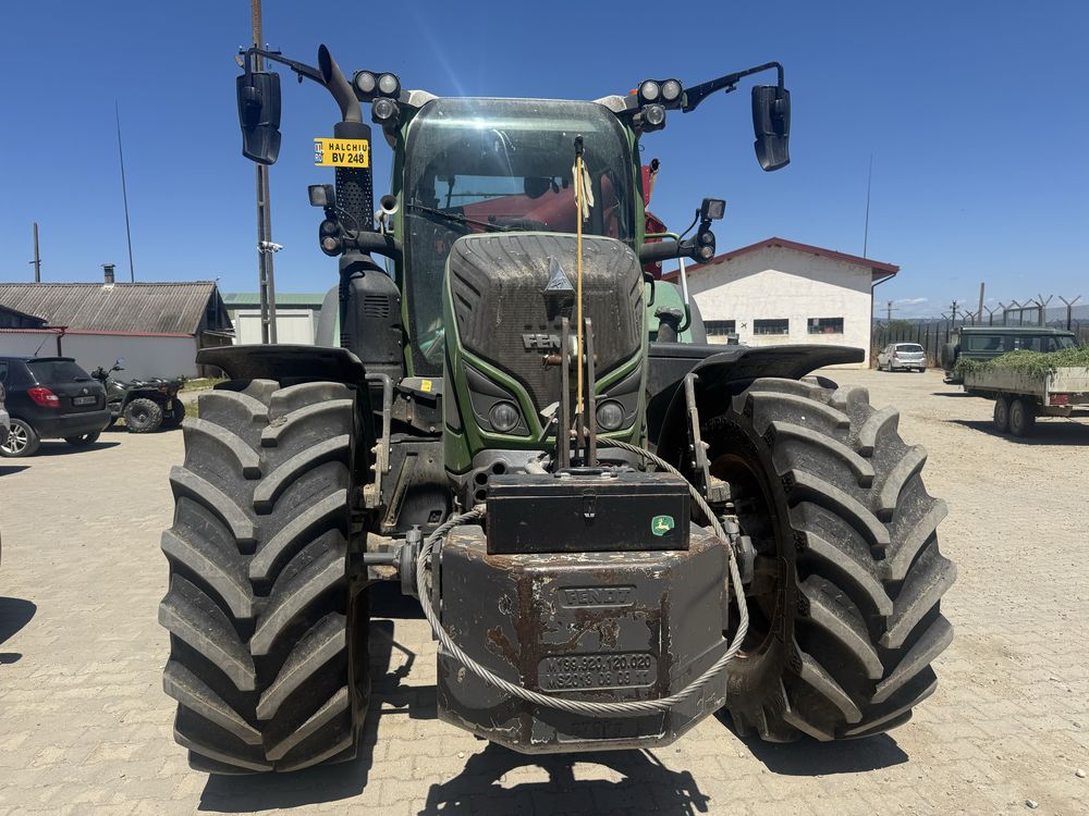 Tractor Fendt 724, 240 cp, 8500 ore, istoric complet