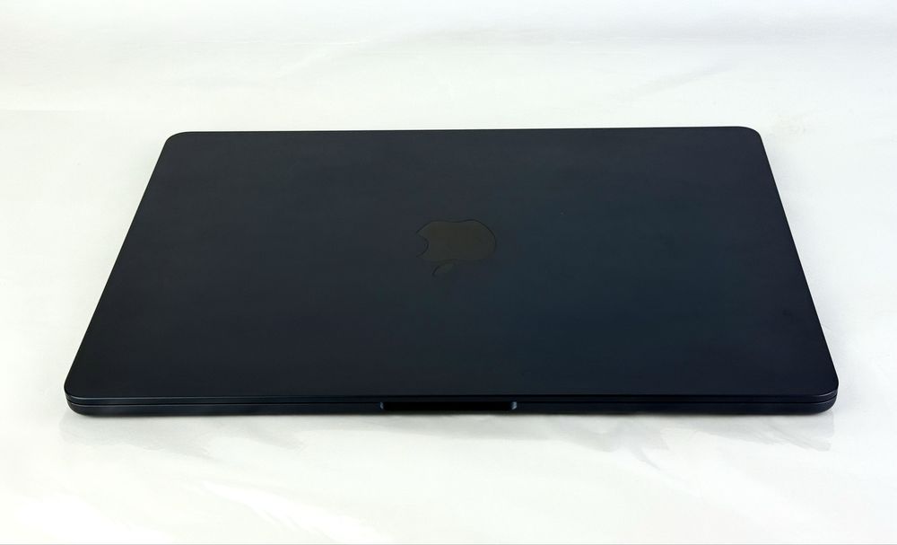 Apple MacBook Air 13 M2 8RAM 256GB Midnight 100% Батерия! Гаранция!