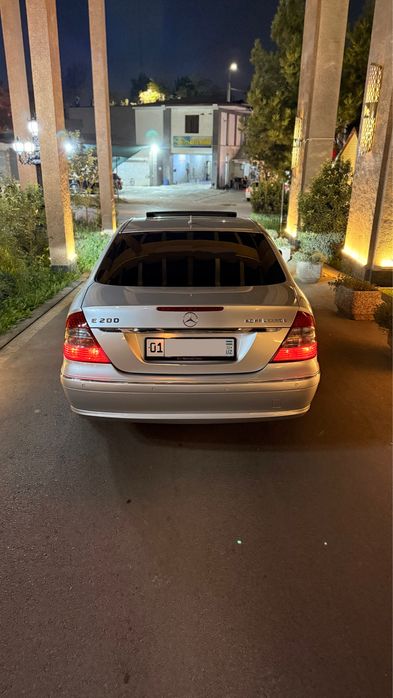 Продаю Mercedes Benz w211 e200k