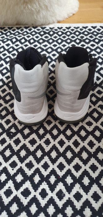 Adidasi, ghete Nike