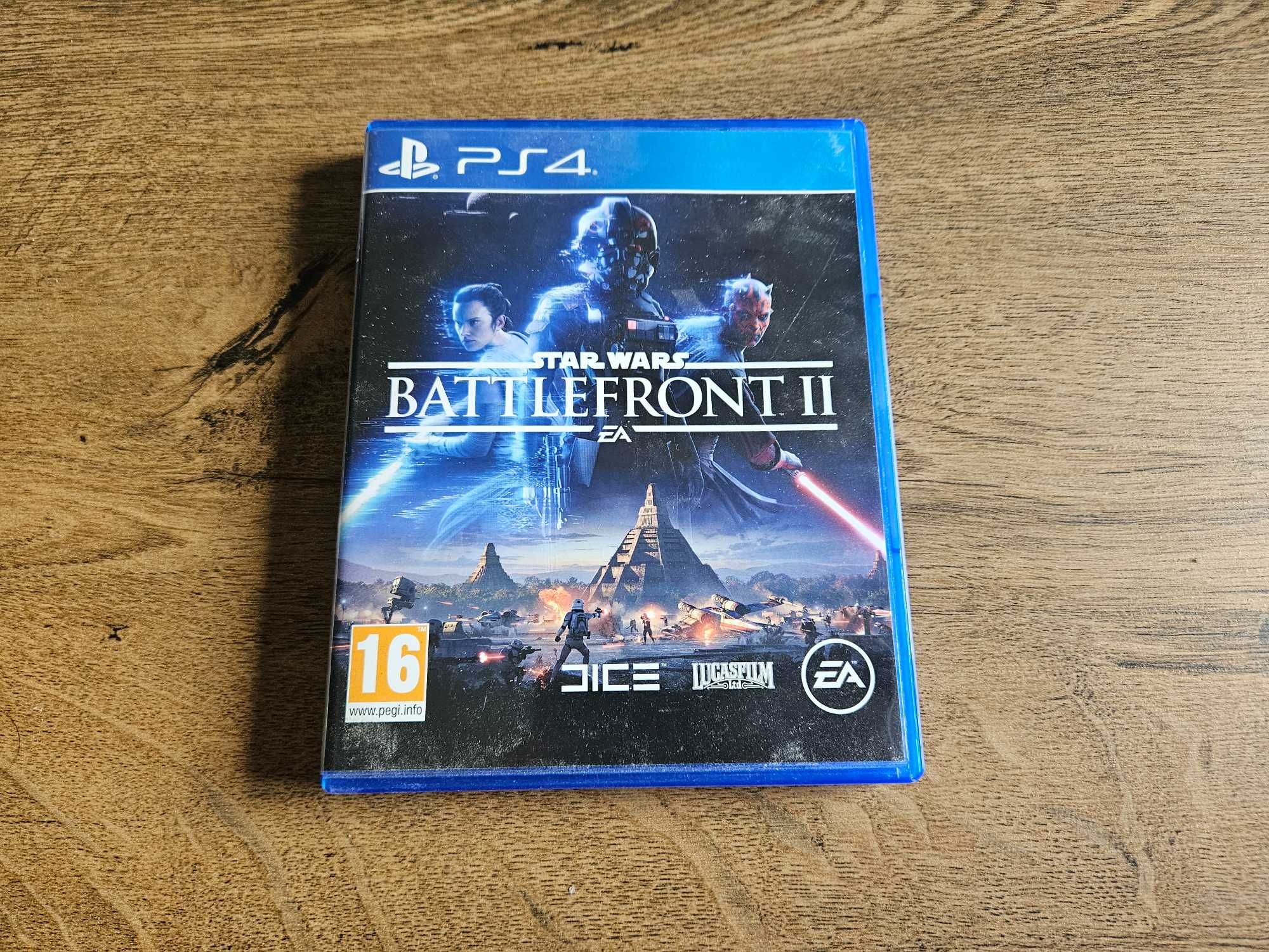 PS 4 Pro 1Tb + два джойстика