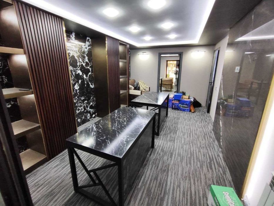 Продаётся Евро Офис 64 м2  Чиланзар Мукумий Ор-р Голд центр