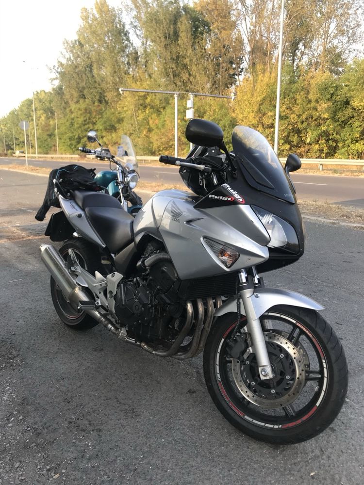 Мотоциклет Honda CBF600S