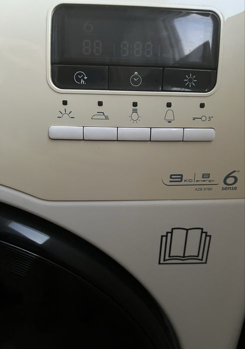 Uscator de rufe maşina whirlpool