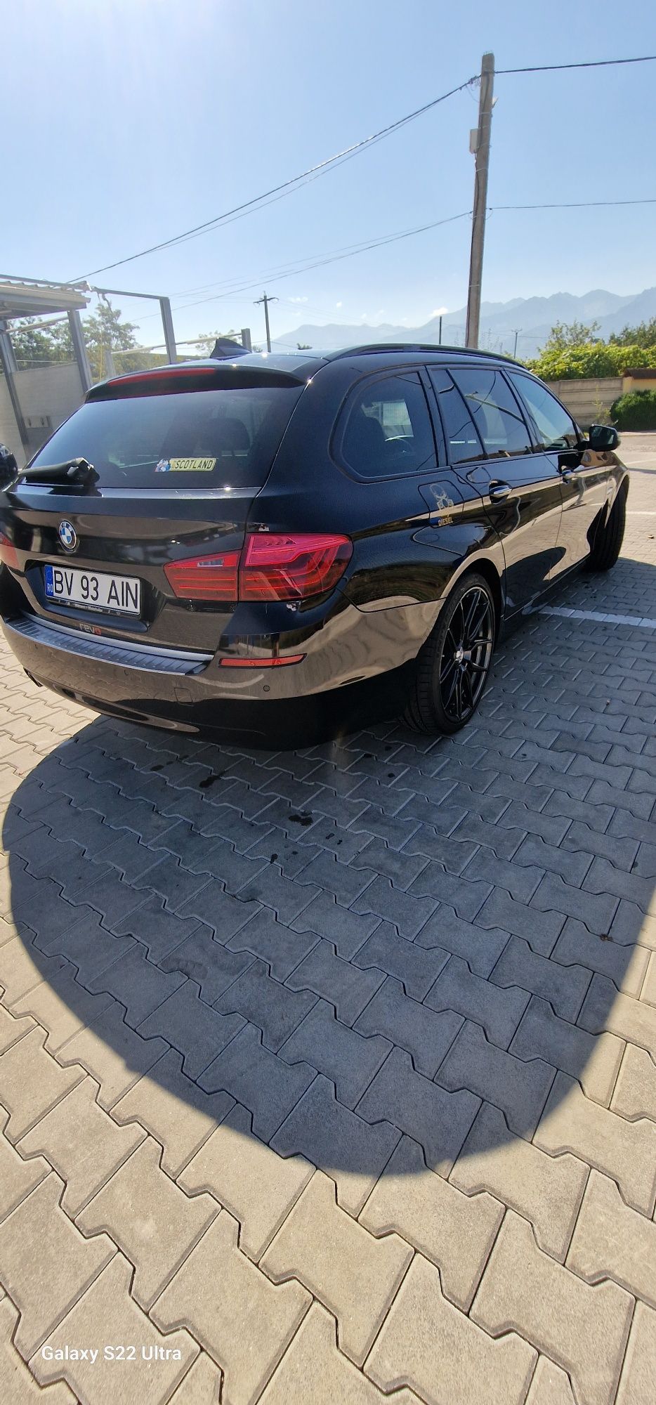 Vând bmw f11 din 2014 2.0d