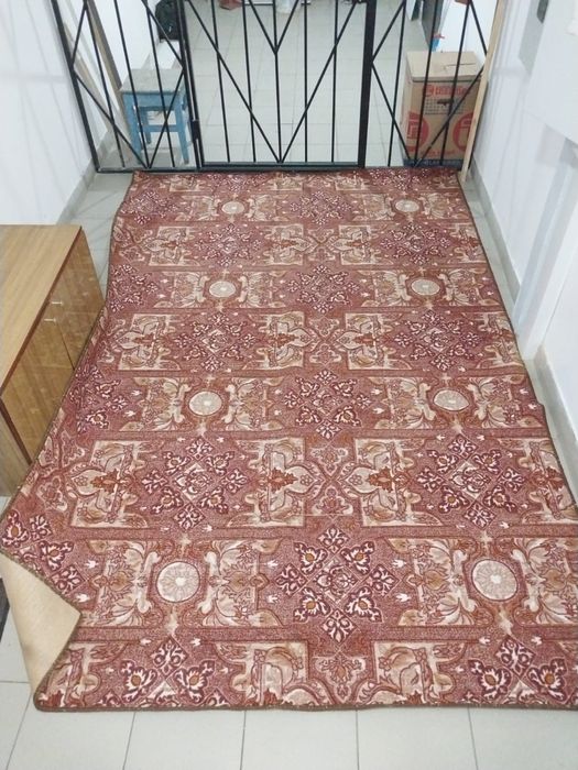 Продам палас отличном  состоянии