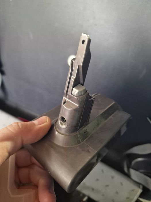 Vand baterie aspirator DYSON