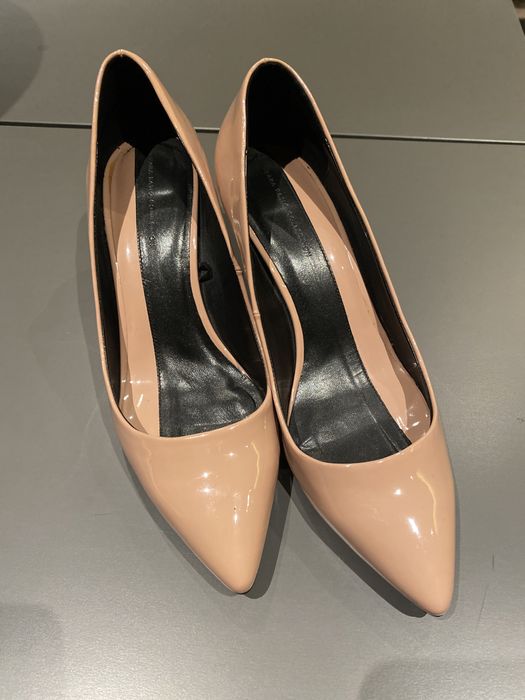 Pantofi Zara , crem , marimea 40.