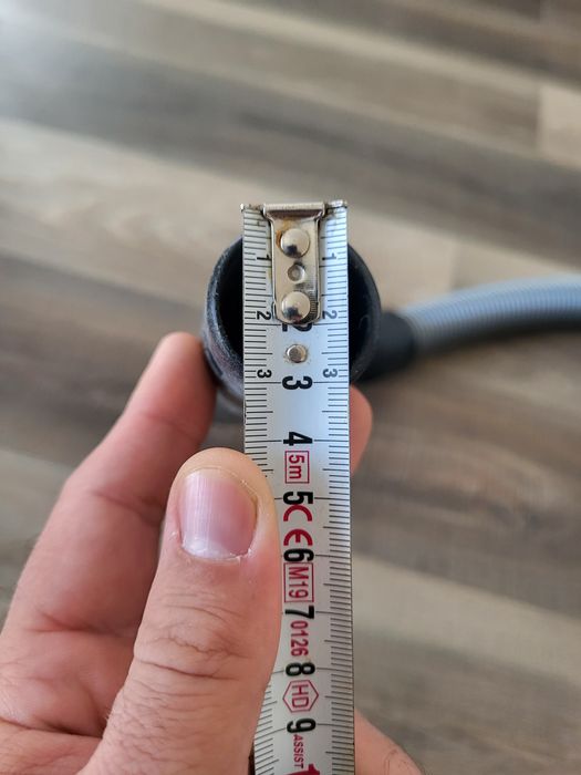 aspirator AEG si Philips