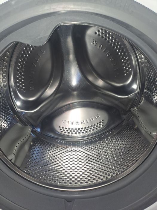 Пералня за вграждане Whirlpool