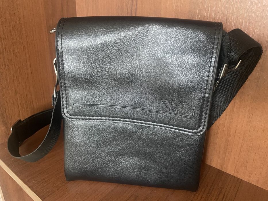 Продам мужскую сумку