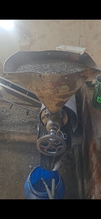 Продам маслопресс