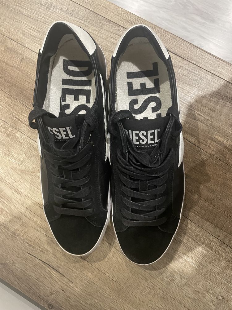Diesel обувки