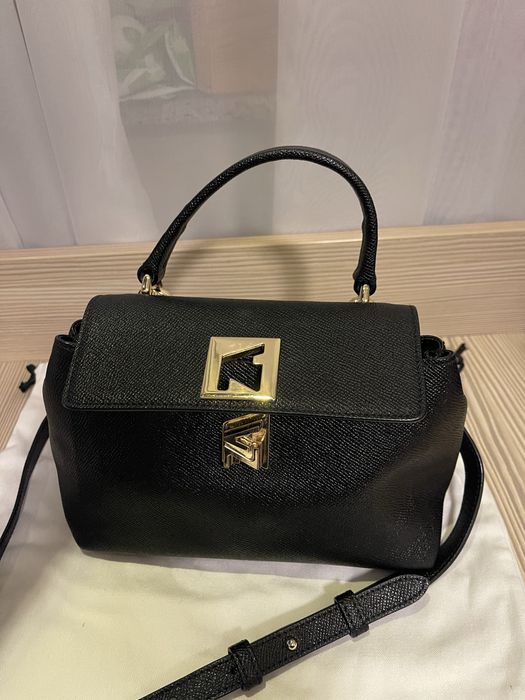 Zarena дамска чанта