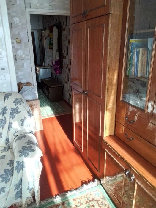 продам 3-х комнатную  квартиру