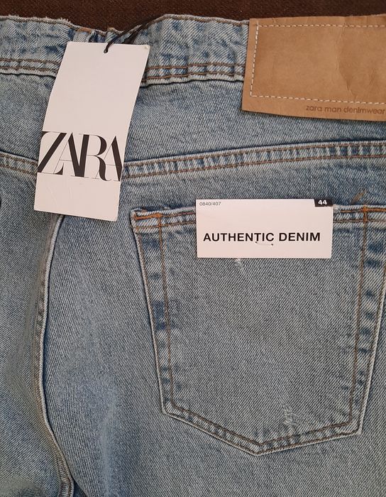 Vând blugi bărbătești ZARA, noi, cu etichetă, albaștri, talia 44