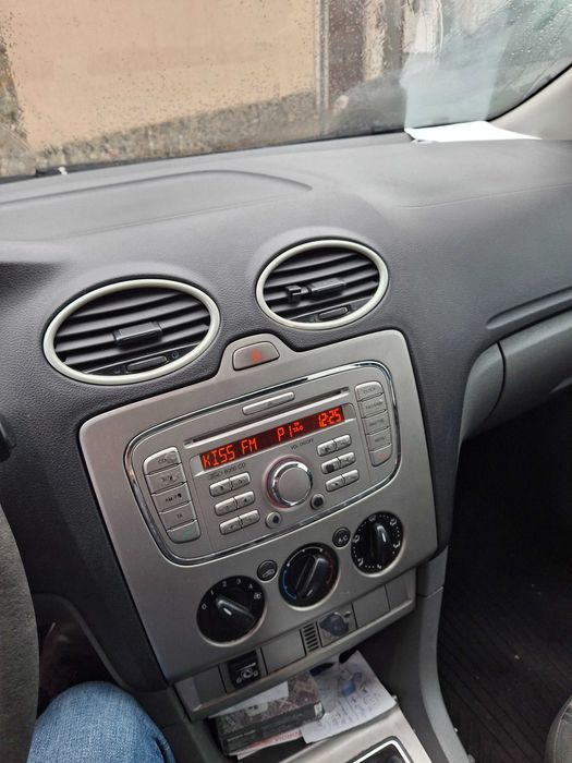 Ford focus 2008 1.4 benzina  al doilea proprietar