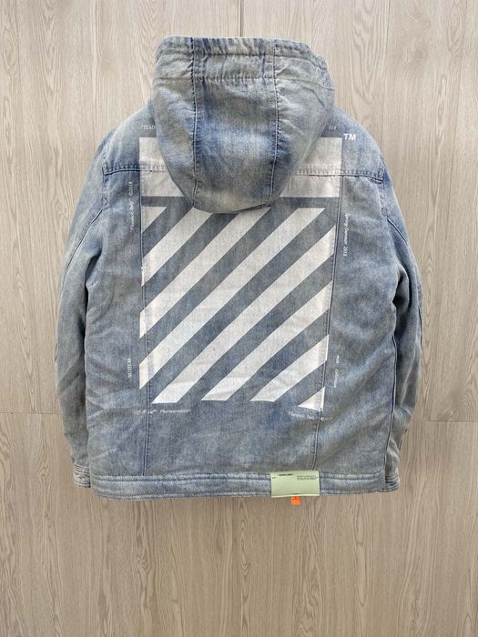 Geaca Off White.