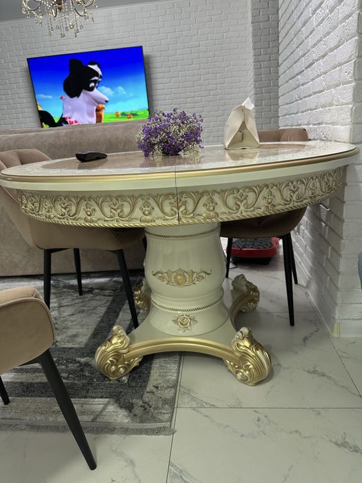 Продам стол раздвижной