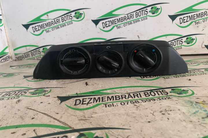 Comanda AC 6Q0 819 075 C Volkswagen VW Polo a 4-a generatie 9N