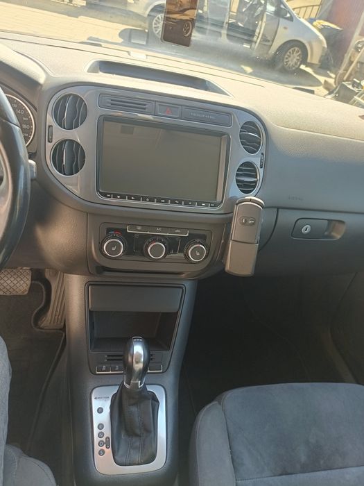 Volkswagen Tiguan 2012 – 4x4, automată