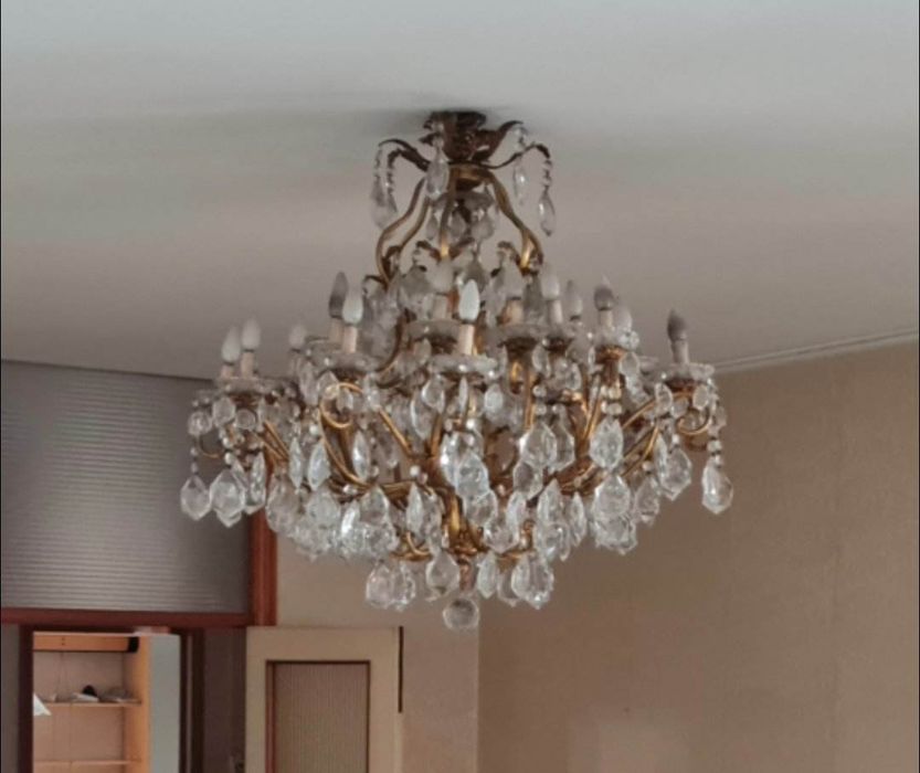 Candelabru foarte frumos