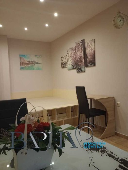 Дава се под наем Едностаен апартамент в Варна, Център - 35 кв.м за 336.6 € - Снимка #8