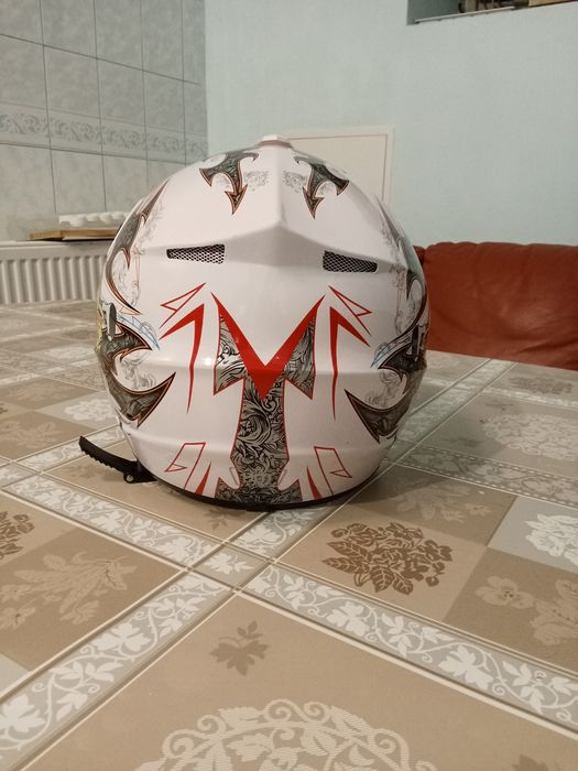 vand casca pentru trotineta,dar si pentru motocross 120 lei negociabil