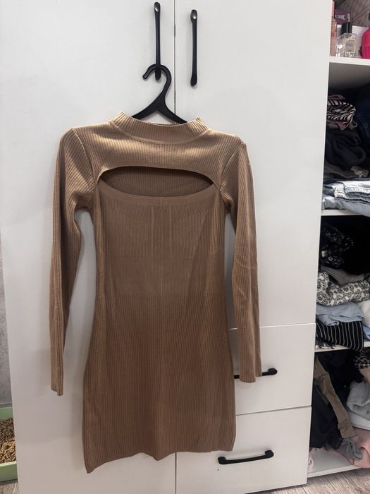 Платья в рубчик