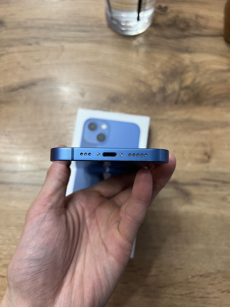 IPhone 13  128Гб