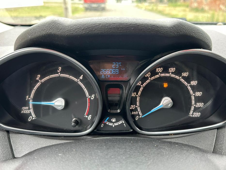 Ford Fiesta Titanium 1.5tdci 2016 Led