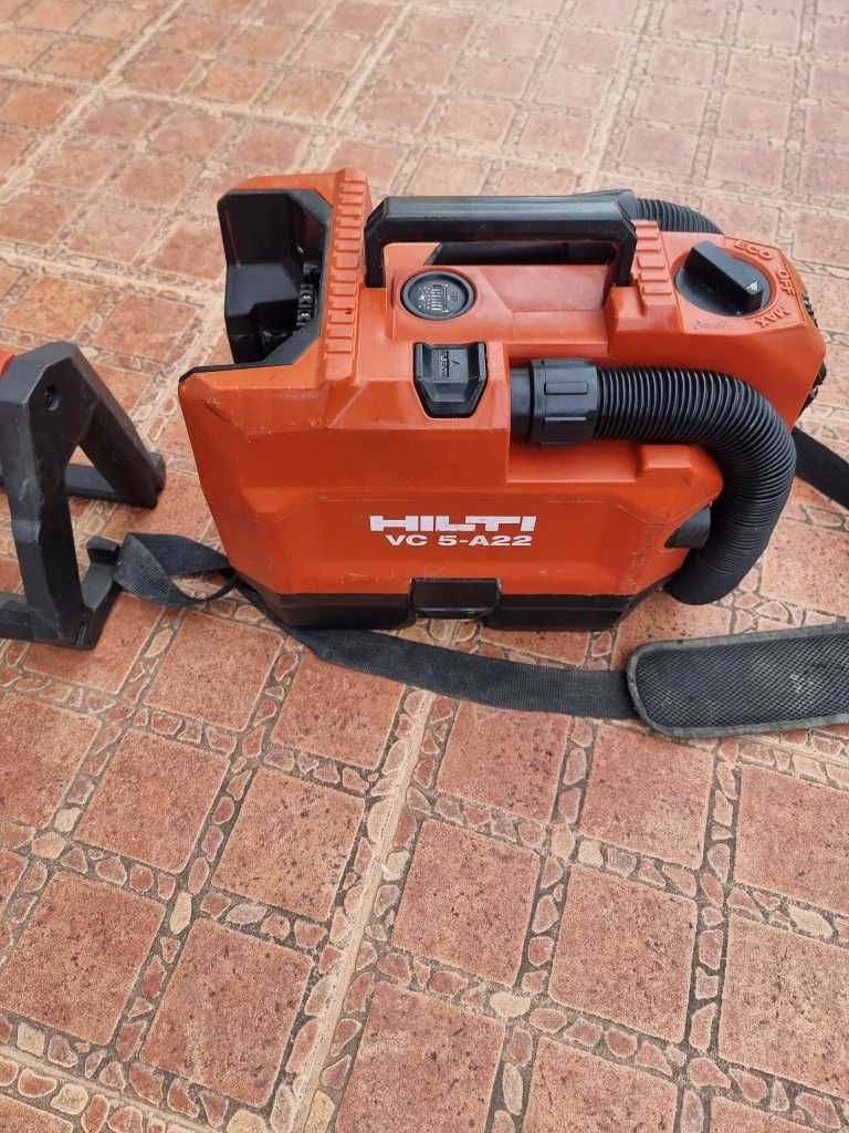 Hilti SL 6 Nuron - Hilti VC5 a 22 - акумулаторен фенер и прахосмукачка