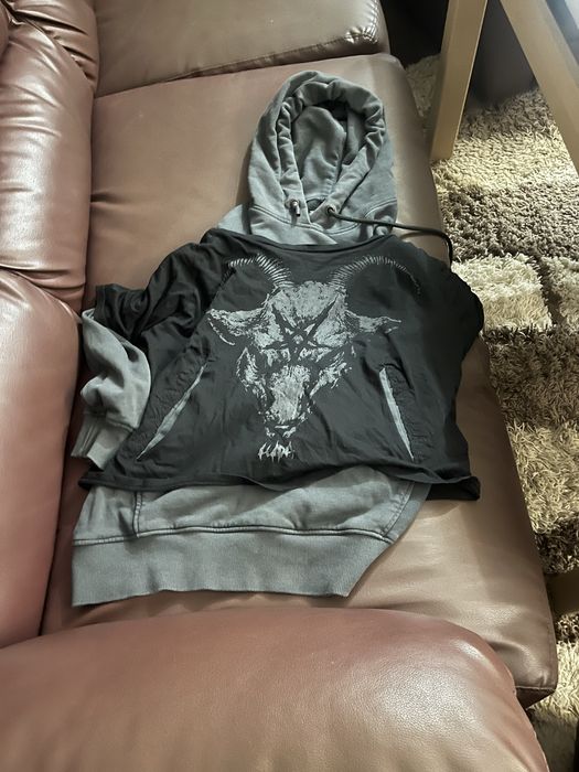 Luda hoodie xs става и за s