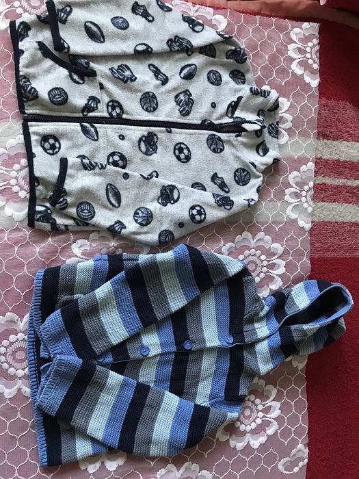 Tricouri copii nr 98/104 (5 bucati) si 2 gecute