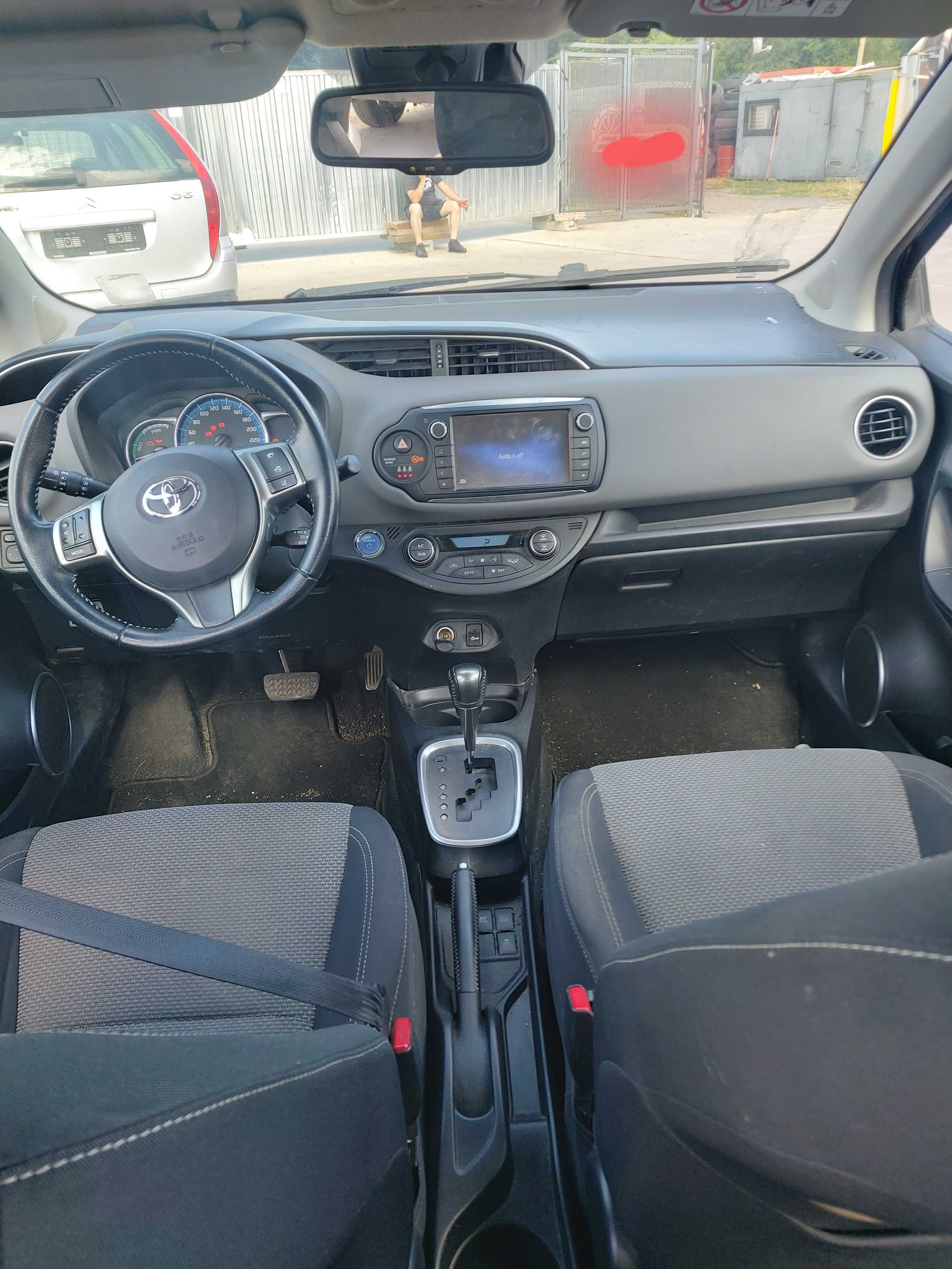 На Части Тойота ярис Toyota yaris 1.5 hybrid