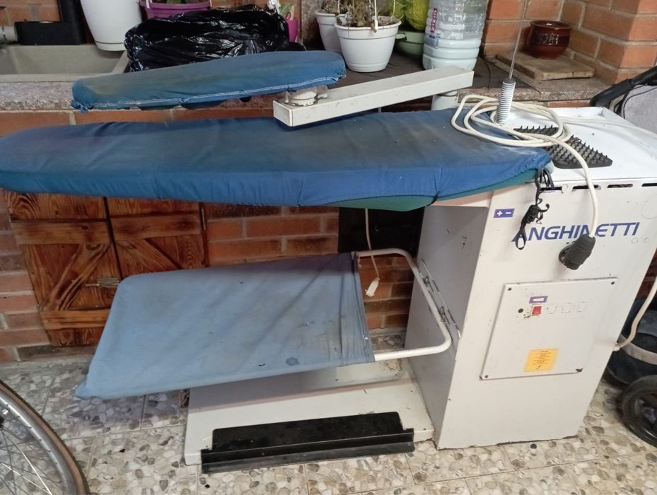 Masa de calcat industriala