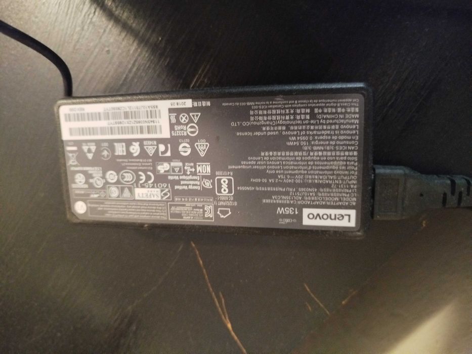 Ansamblu ThinkPad P15 i7, 32Gb, 500Gb SSD, video 4Gb