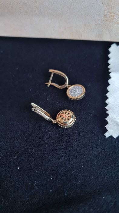 Златни обеци Valentin