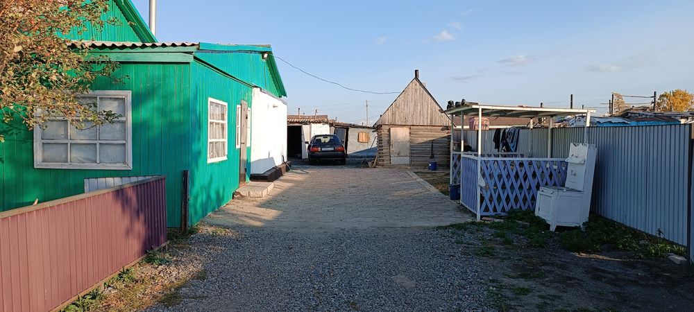 Продам дом в с. Карашилик