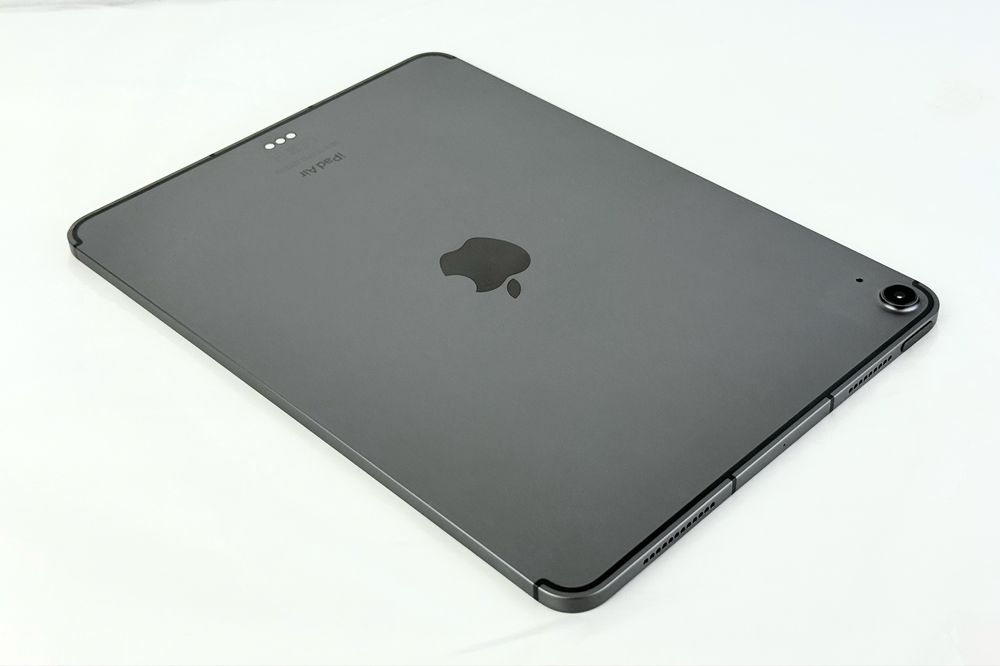 Apple iPad Air 5 256GB WiFi + Cellular Space Gray Перфектен! Гаранция!