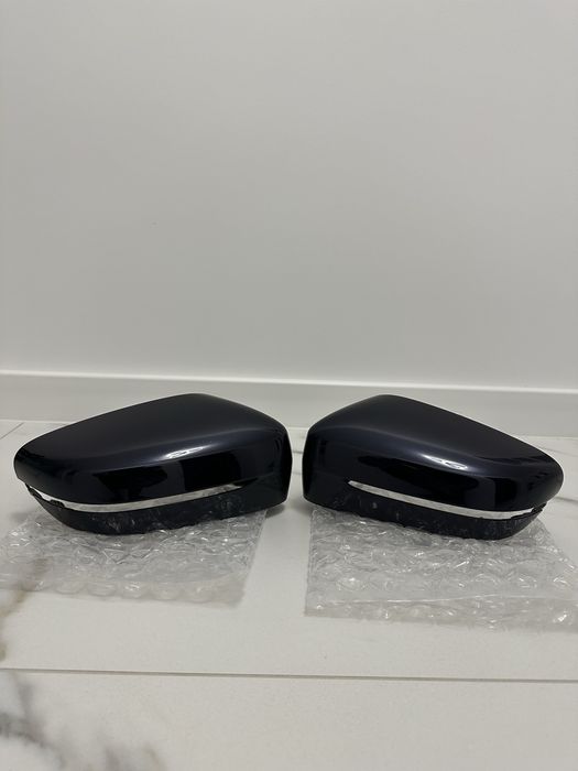 Capace oglinzi BMW seria 5 G30 2020-2023 Originale